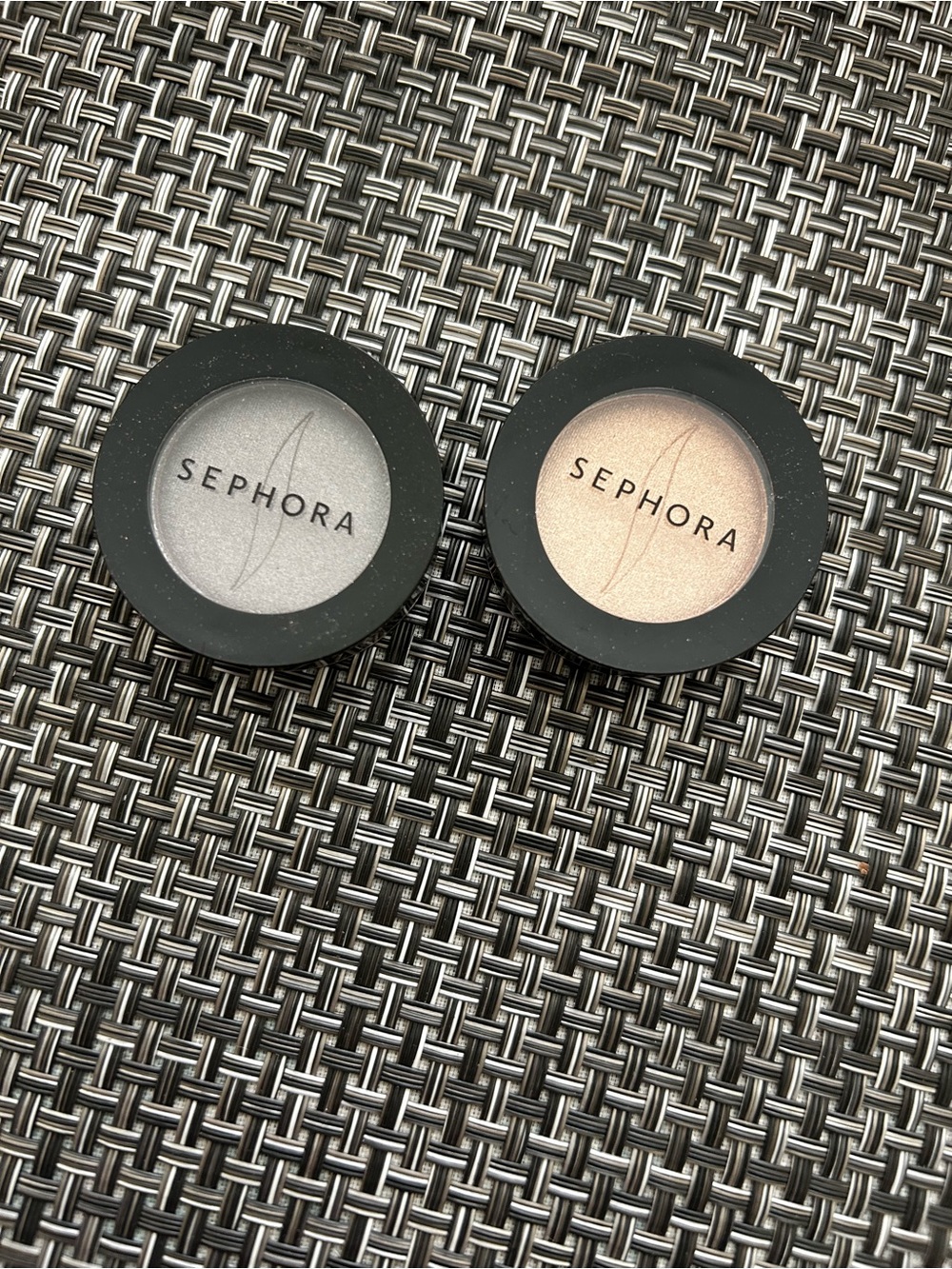 Sephora Single Eyeshadow Duo — Silver & Champagne Beige